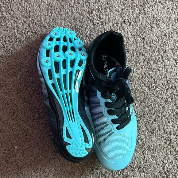 THESTRON Spikes Sneakers - Picture 2 of 5